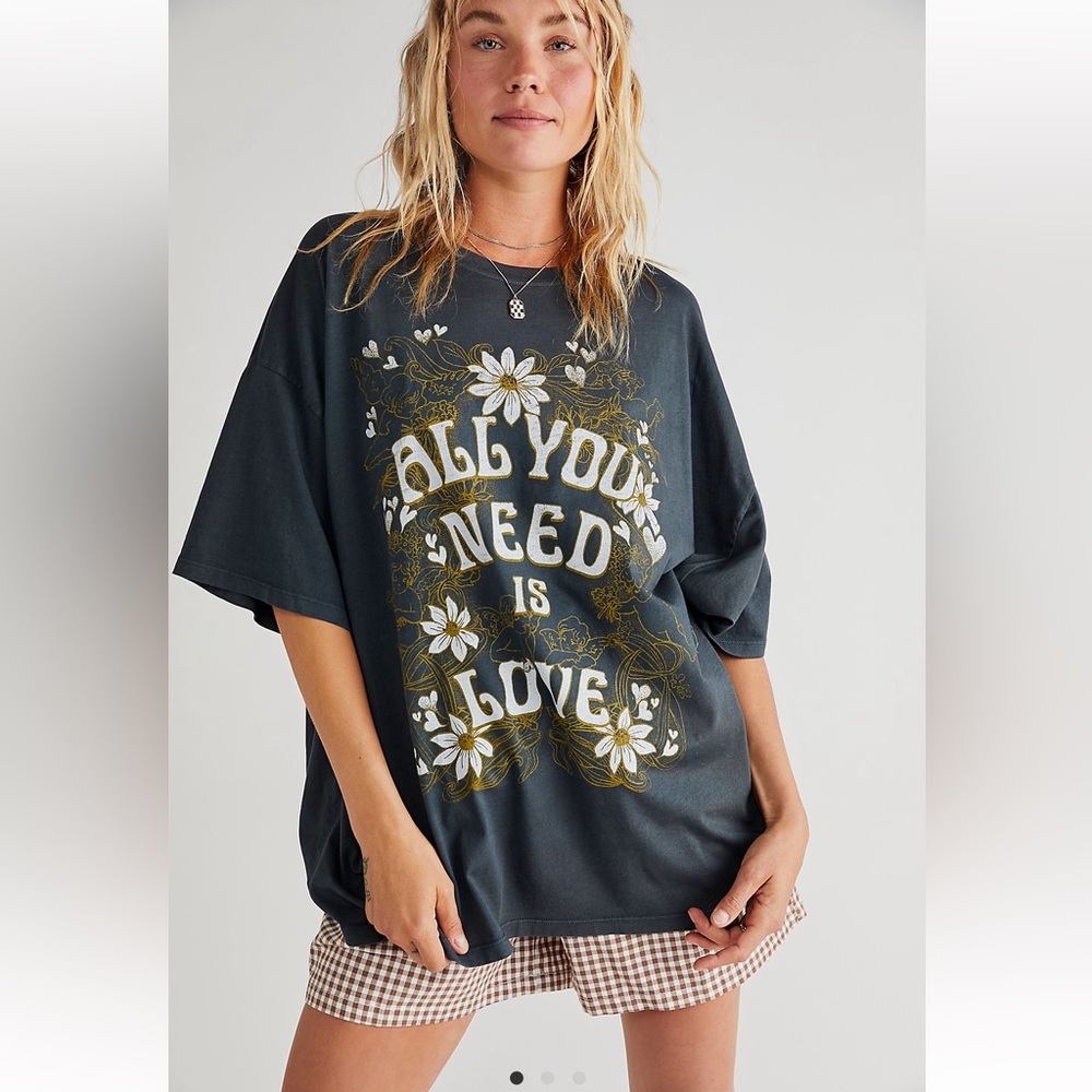 New With Tags- Daydreamer free people All you need is Love Tee Black one Size